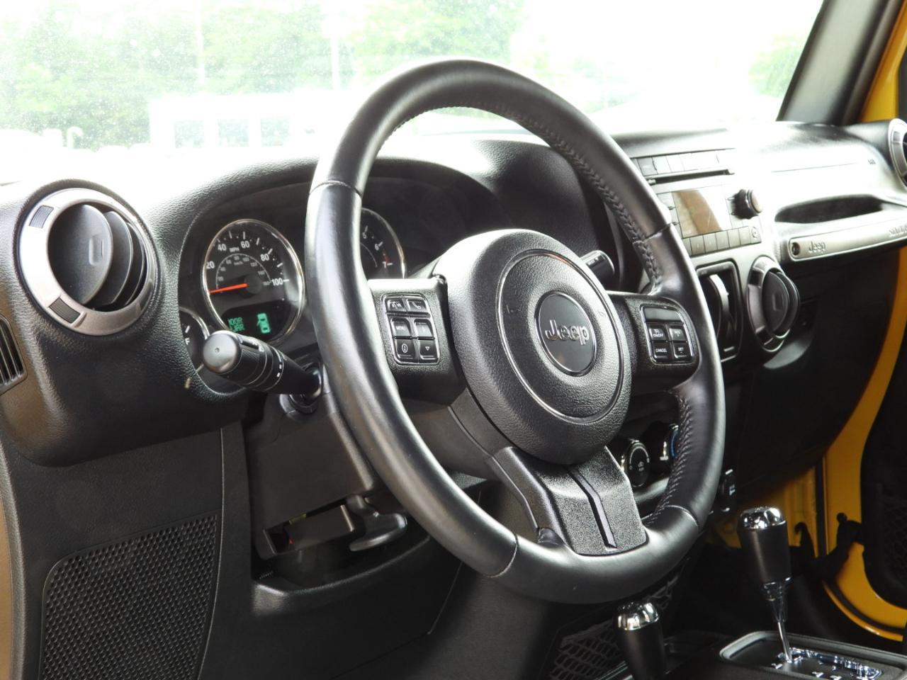 Jeep Wrangler Sport 4WD 2015