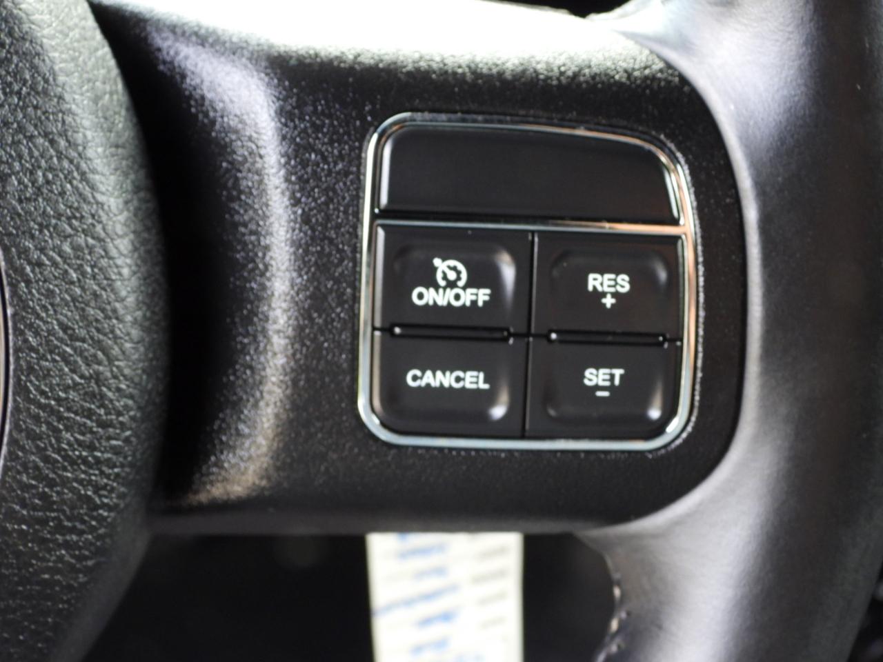 Jeep Wrangler Sport 4WD 2015