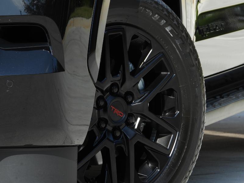 Toyota Sequoia  2024