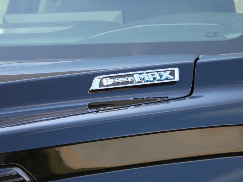 Toyota Sequoia  2024