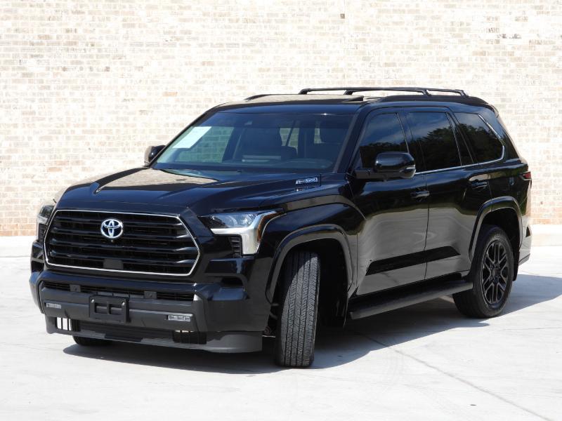 Toyota Sequoia  2024