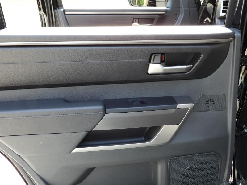 Toyota Sequoia  2024