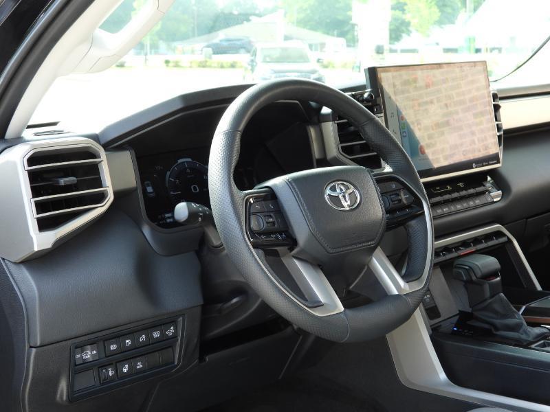 Toyota Sequoia  2024