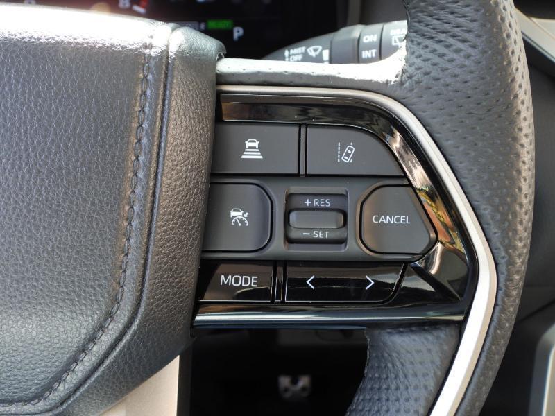 Toyota Sequoia  2024