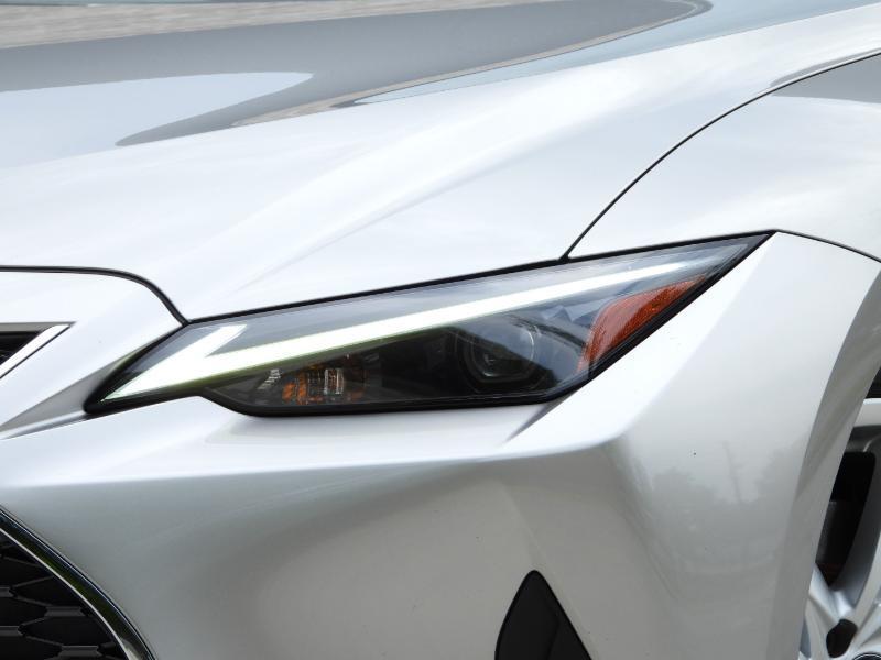 Lexus IS 300 RWD 2022