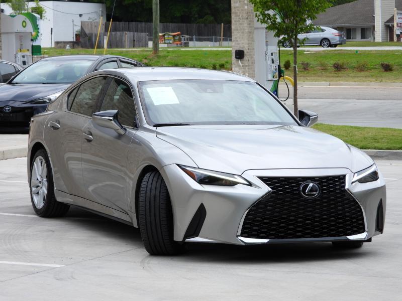 Lexus IS 300 RWD 2022