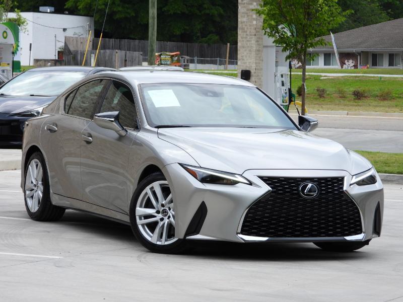 Lexus IS 300 RWD 2022