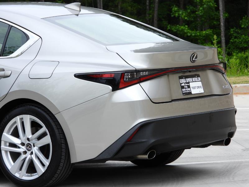 Lexus IS 300 RWD 2022