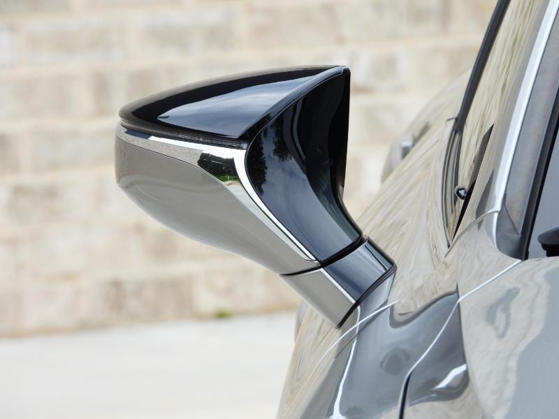 Lexus IS 300 RWD 2022