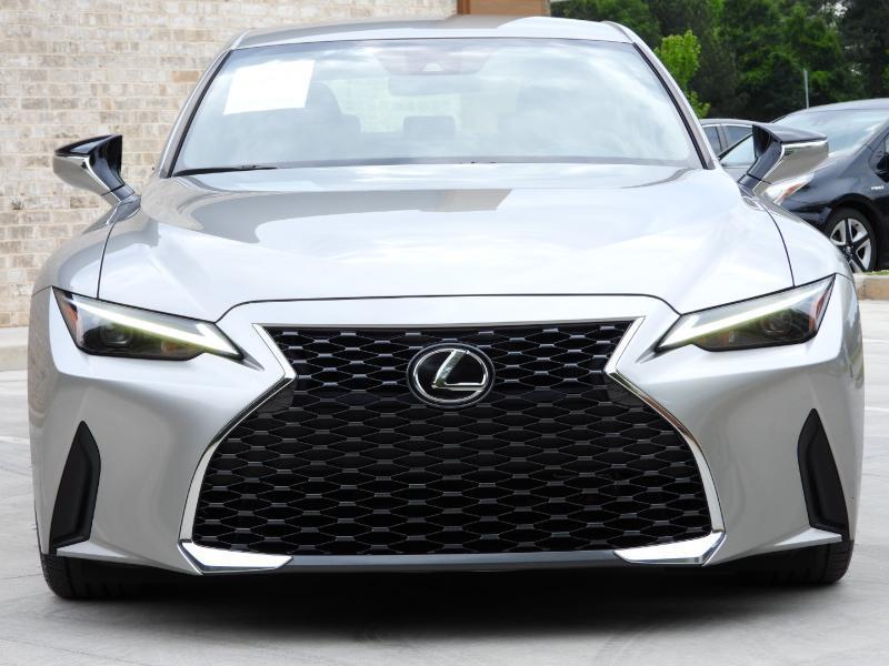 Lexus IS 300 RWD 2022