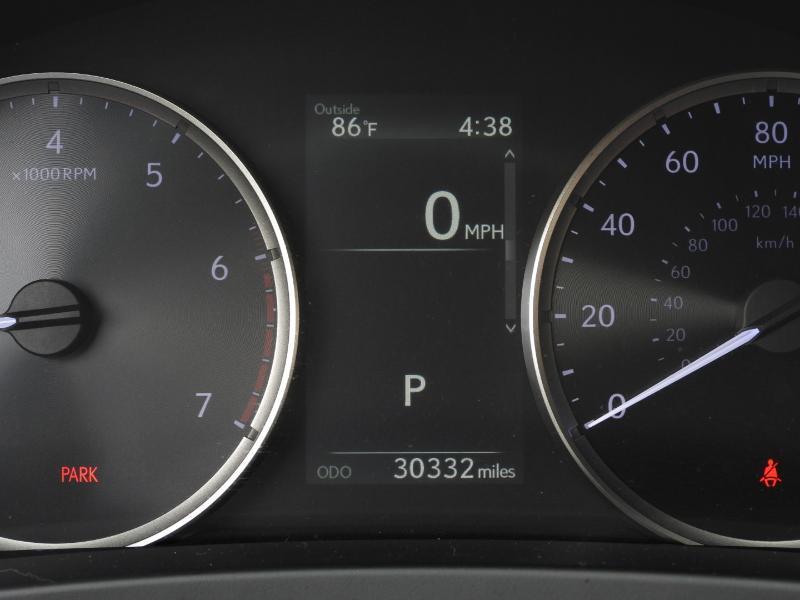 Lexus IS 300 RWD 2022