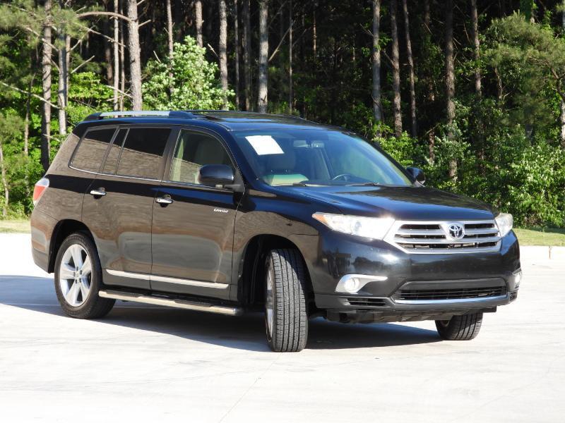 Toyota Highlander Limited 2WD 2011