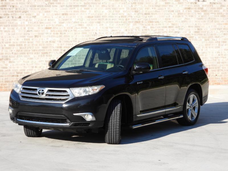Toyota Highlander Limited 2WD 2011
