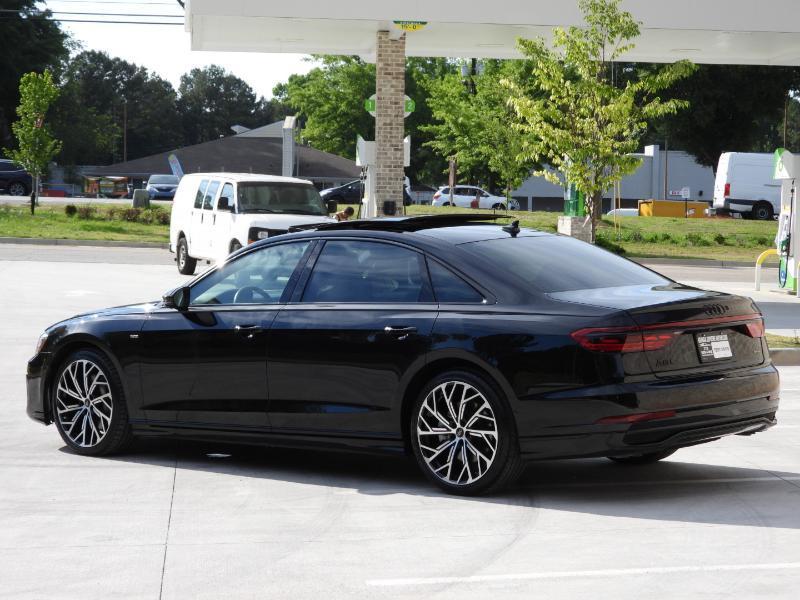 Audi A8 L 55 TFSI quattro 2023