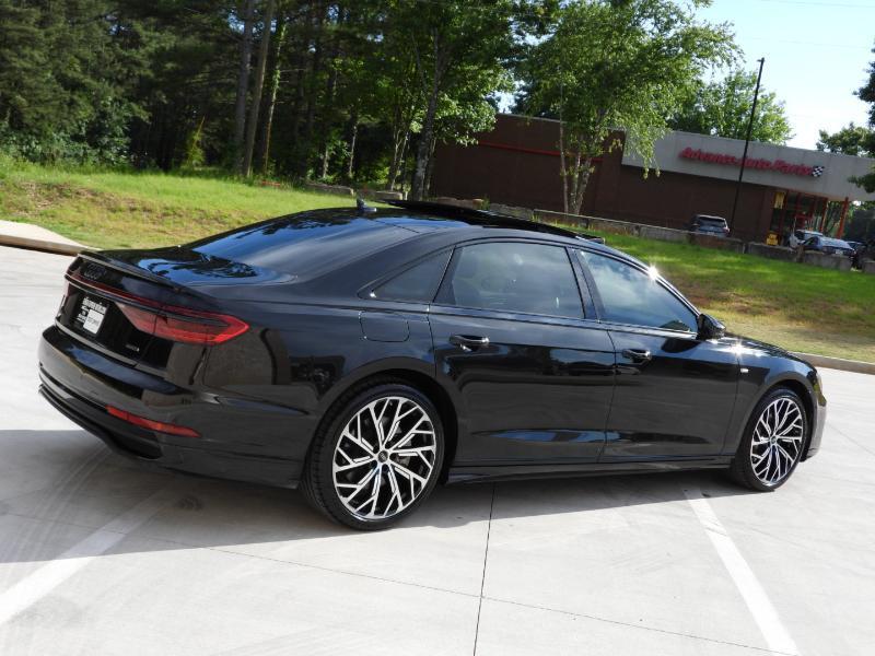 Audi A8 L 55 TFSI quattro 2023