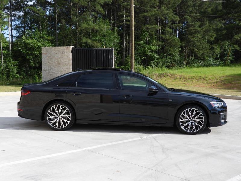 Audi A8 L 55 TFSI quattro 2023