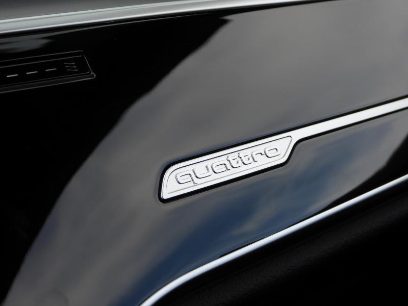 Audi A8 L 55 TFSI quattro 2023
