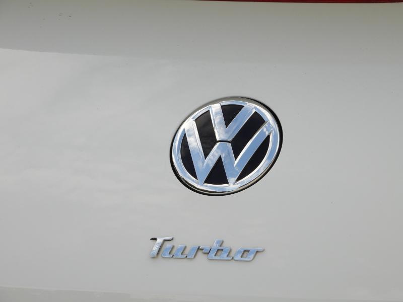 Volkswagen Beetle 2.0T Turbo 2018
