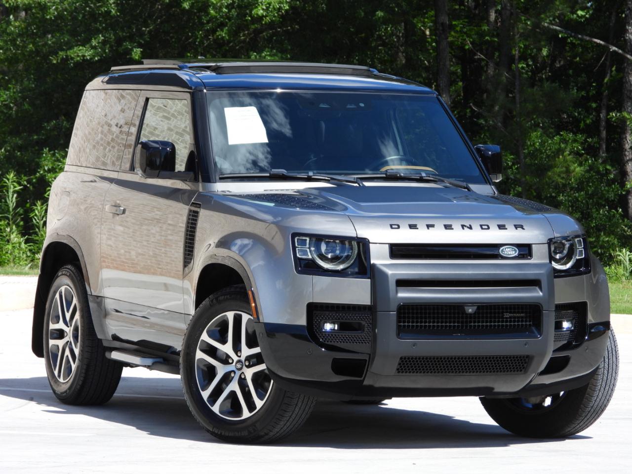 Land Rover Defender 90 X-Dynamic SE 2023