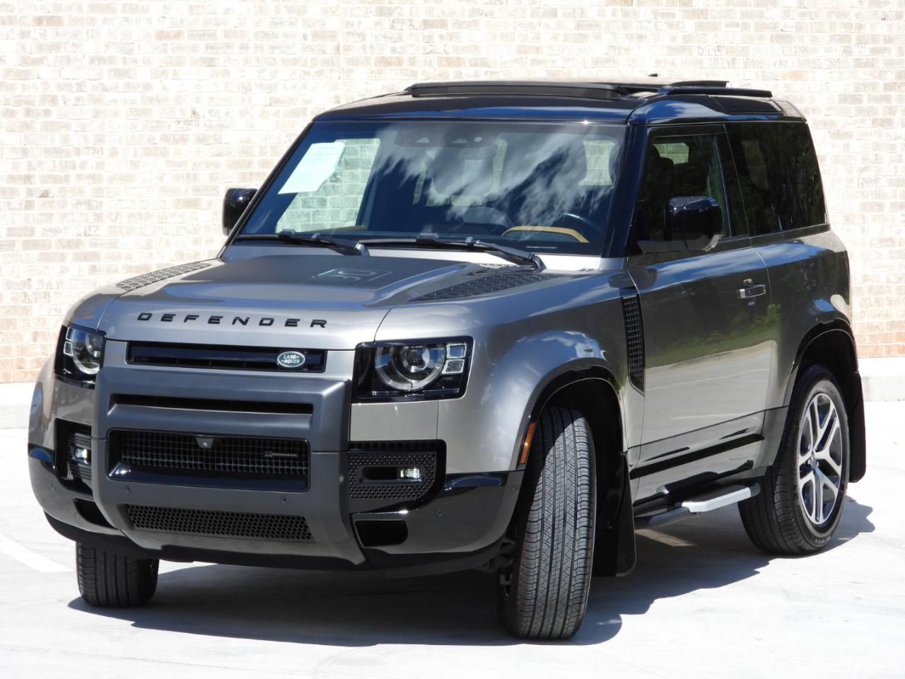 Land Rover Defender 90 X-Dynamic SE 2023