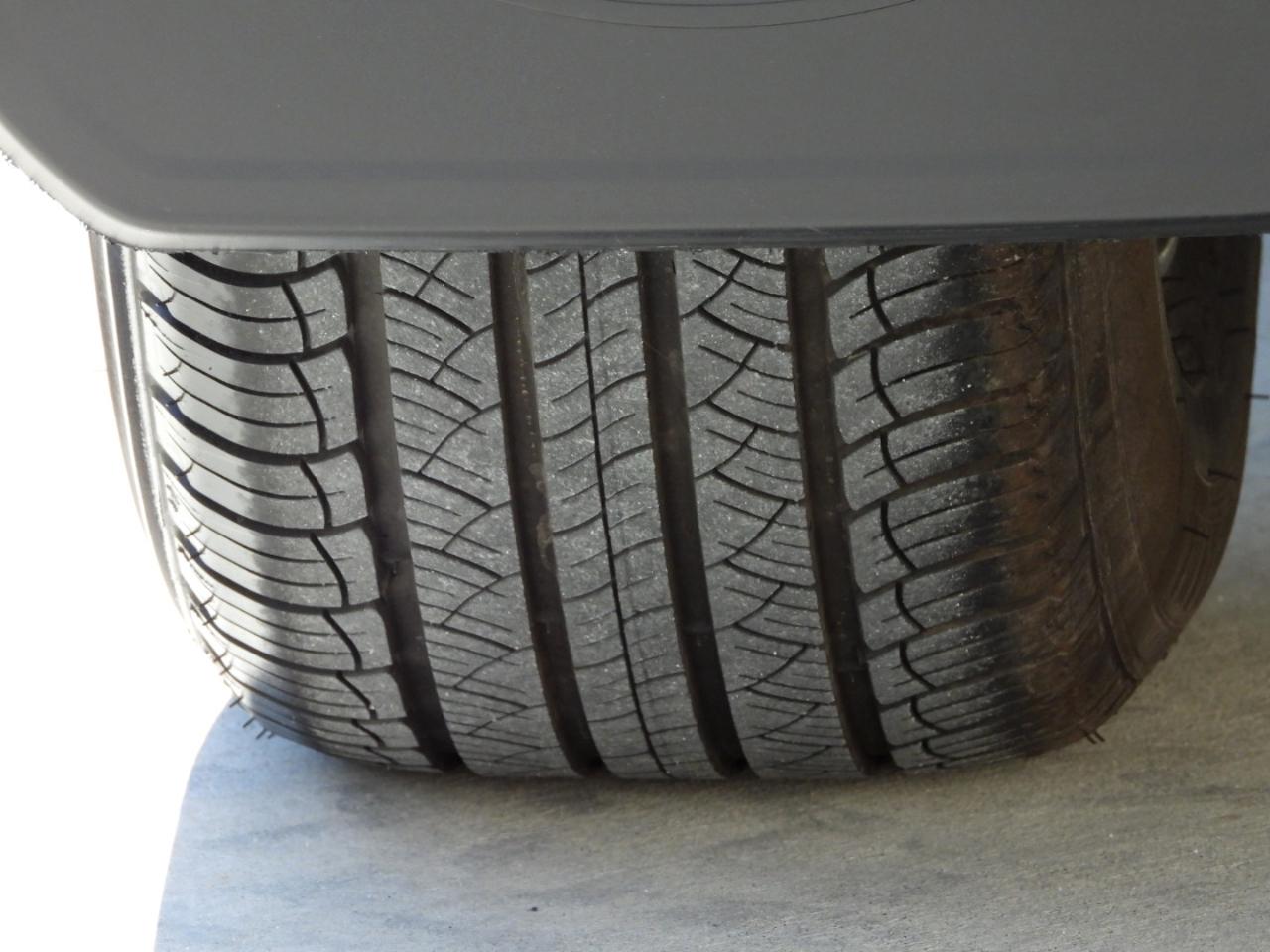 Land Rover Defender 90 X-Dynamic SE 2023