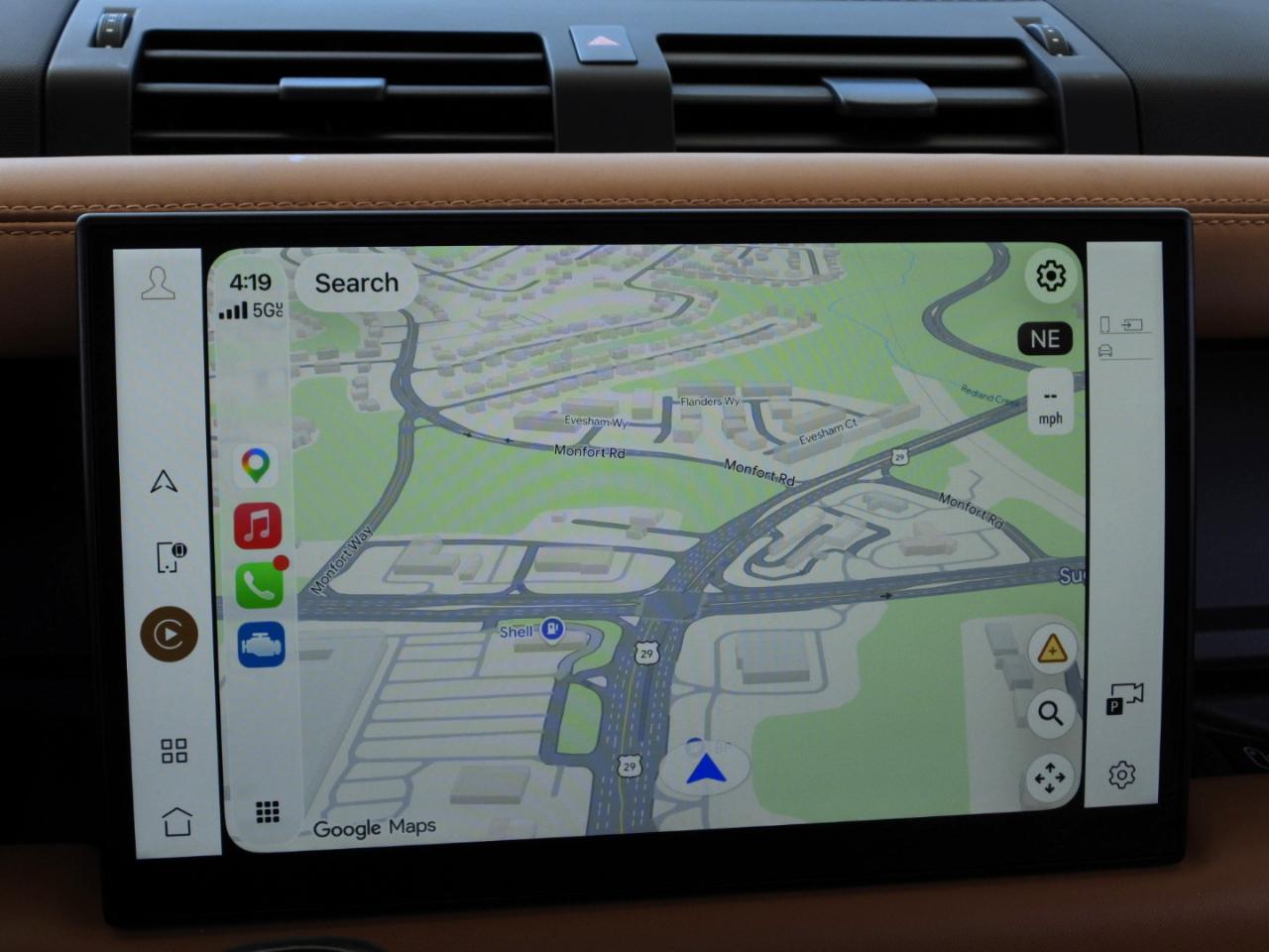 Land Rover Defender 90 X-Dynamic SE 2023