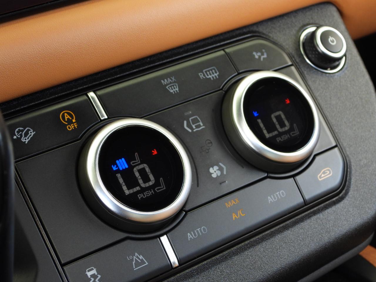 Land Rover Defender 90 X-Dynamic SE 2023