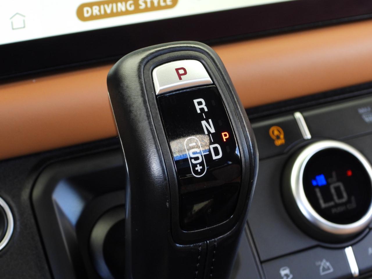 Land Rover Defender 90 X-Dynamic SE 2023