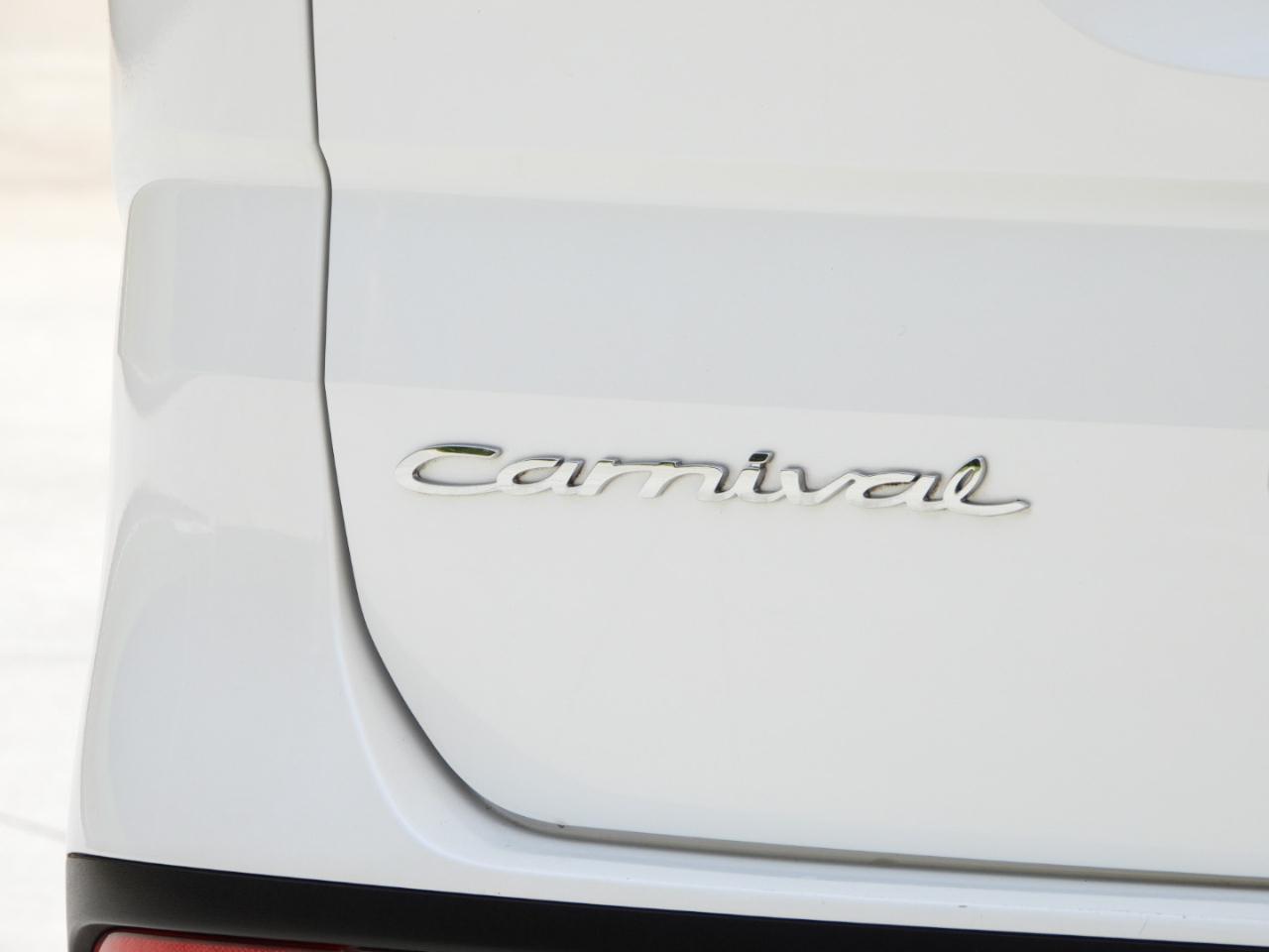 Kia Carnival LX Seat Package 2022