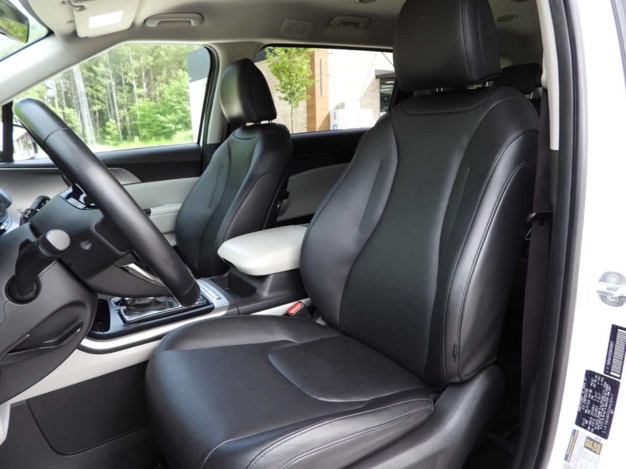 Kia Carnival LX Seat Package 2022