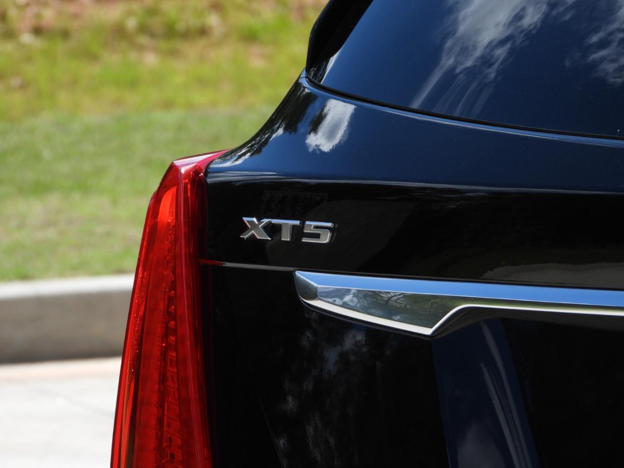 Cadillac XT5 Premium Luxury AWD 2018