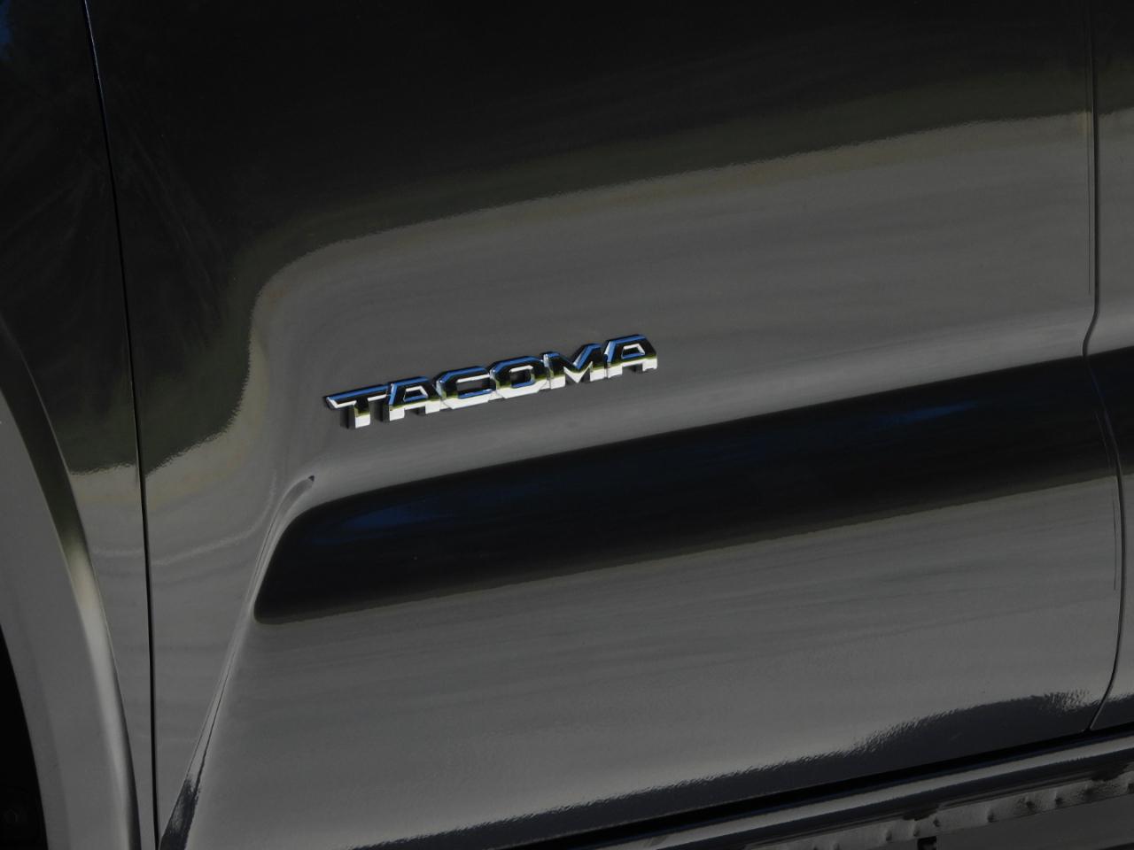 Toyota Tacoma SR5 Double Cab Long Bed V6 6AT 2WD 2022