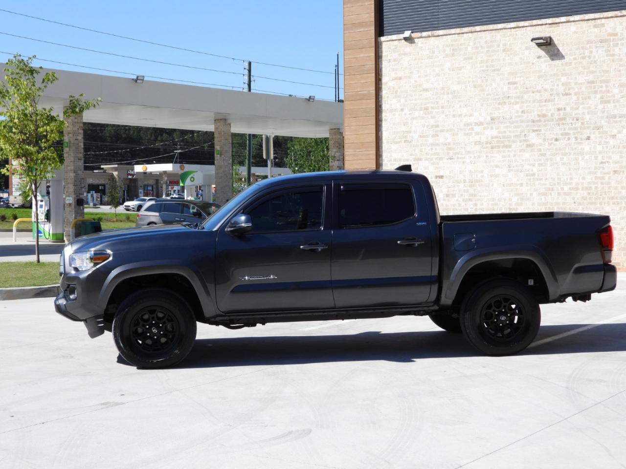 Toyota Tacoma SR5 Double Cab Long Bed V6 6AT 2WD 2022