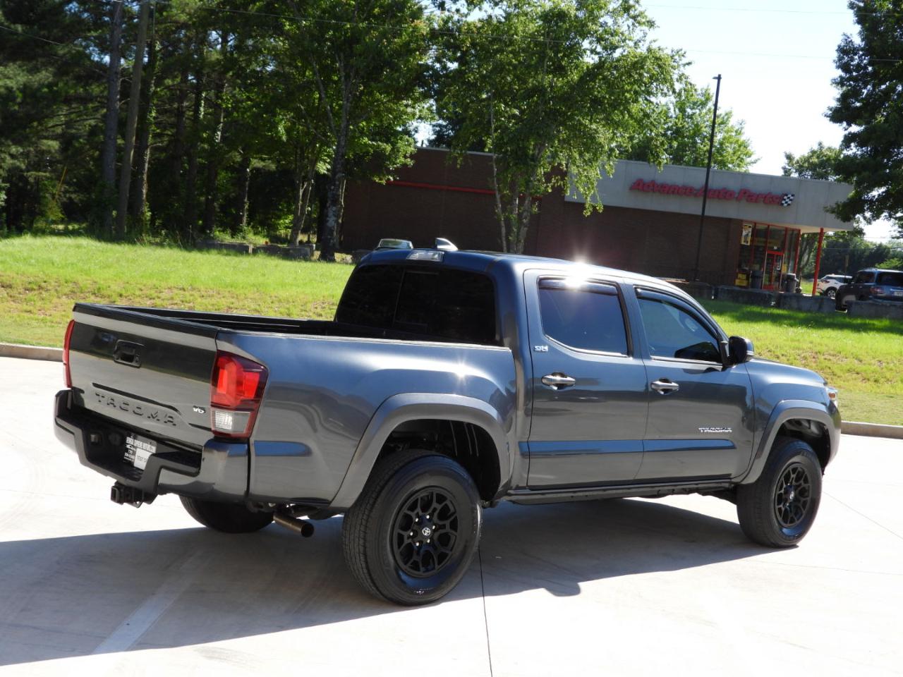 Toyota Tacoma SR5 Double Cab Long Bed V6 6AT 2WD 2022
