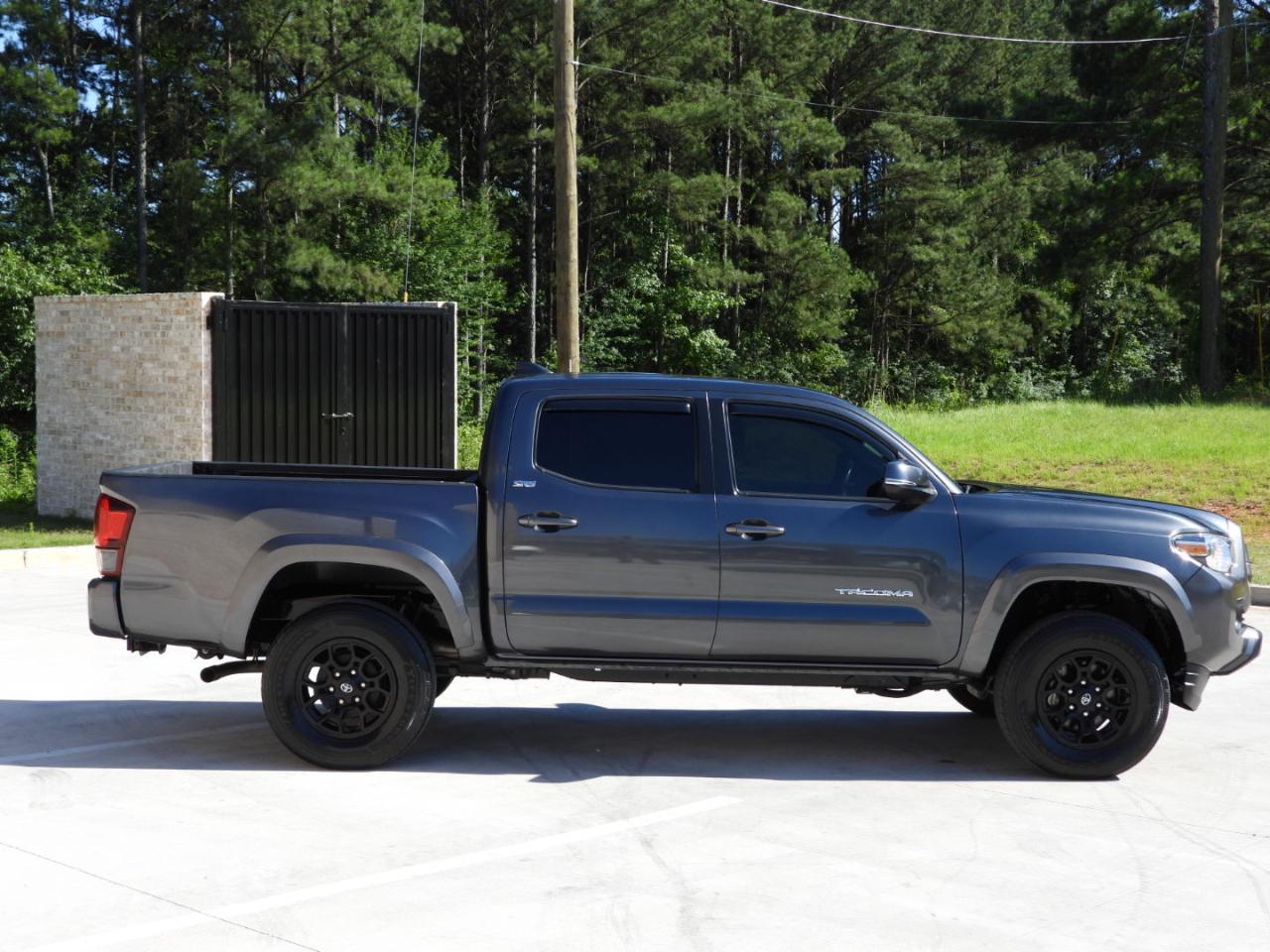 Toyota Tacoma SR5 Double Cab Long Bed V6 6AT 2WD 2022