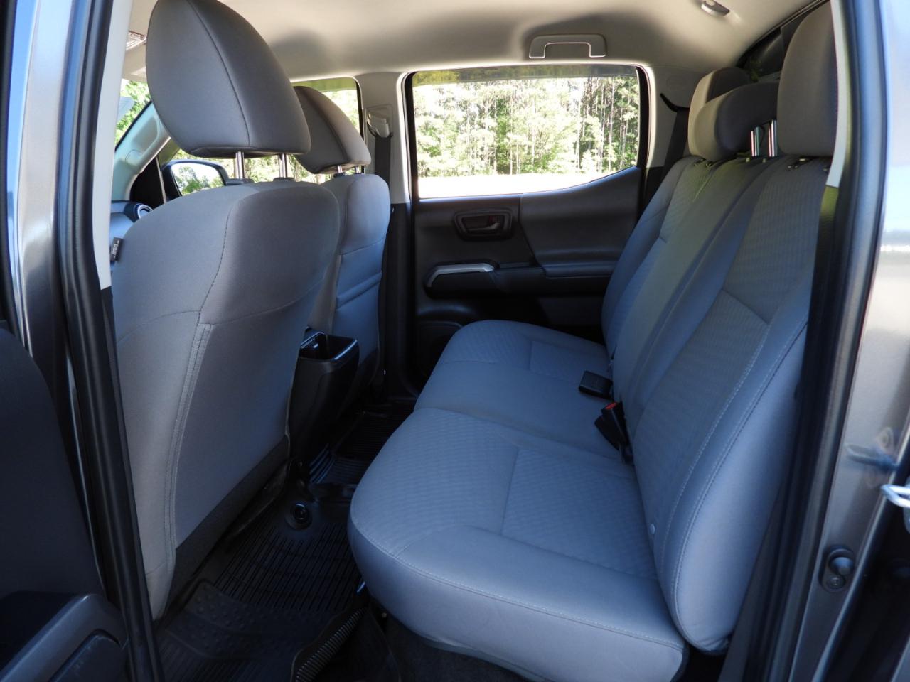 Toyota Tacoma SR5 Double Cab Long Bed V6 6AT 2WD 2022