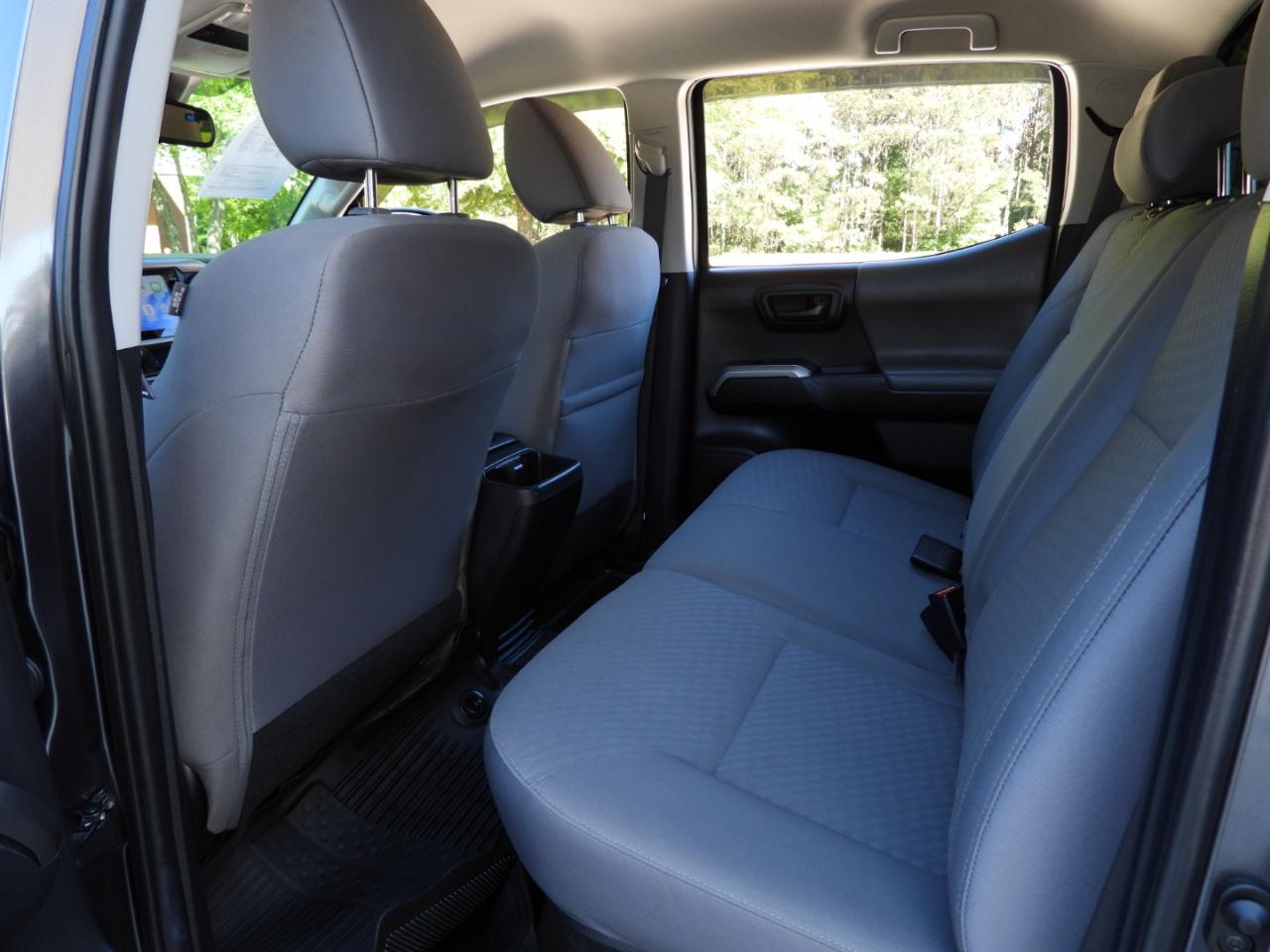 Toyota Tacoma SR5 Double Cab Long Bed V6 6AT 2WD 2022