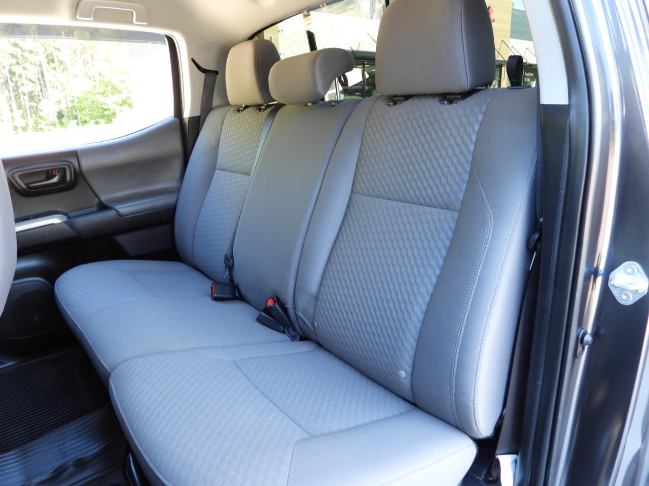 Toyota Tacoma SR5 Double Cab Long Bed V6 6AT 2WD 2022