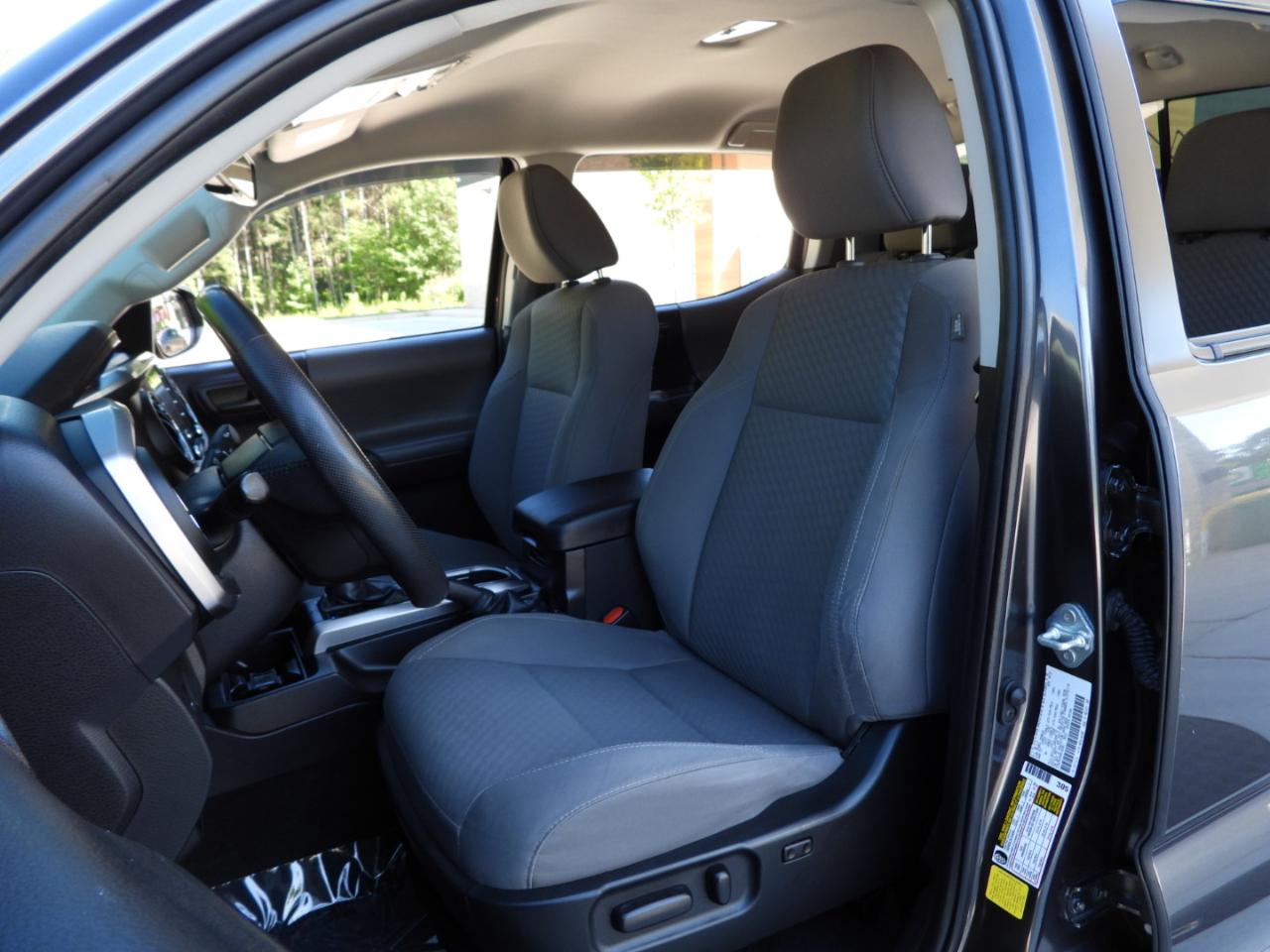 Toyota Tacoma SR5 Double Cab Long Bed V6 6AT 2WD 2022