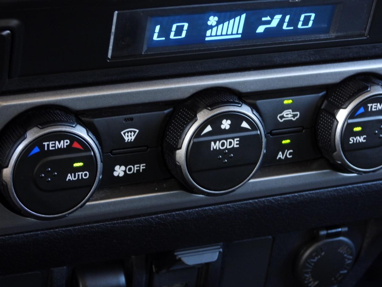 Toyota Tacoma SR5 Double Cab Long Bed V6 6AT 2WD 2022