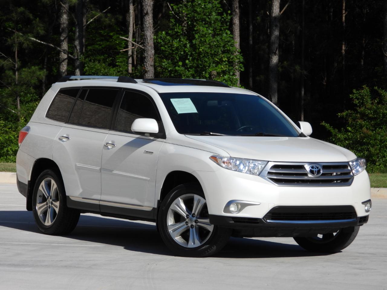 Toyota Highlander Limited 2WD 2013