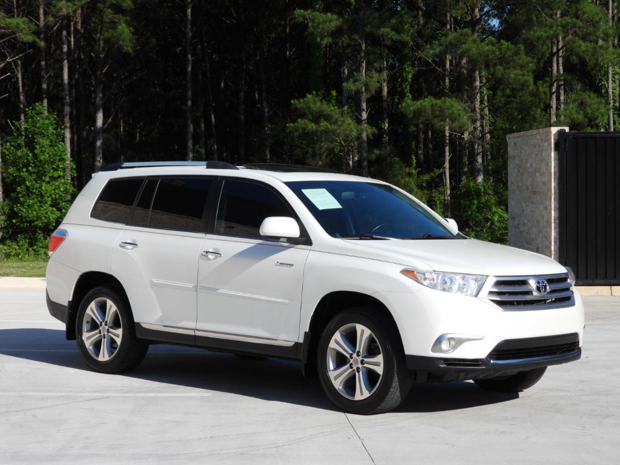 Toyota Highlander Limited 2WD 2013