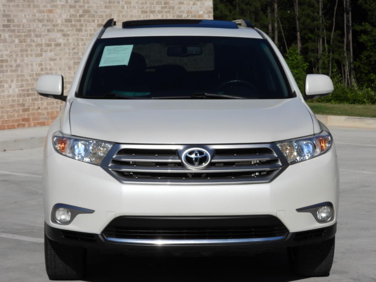 Toyota Highlander Limited 2WD 2013