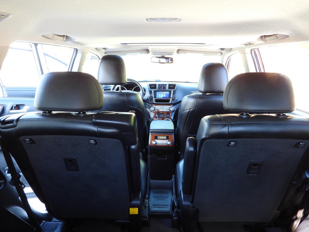 Toyota Highlander Limited 2WD 2013
