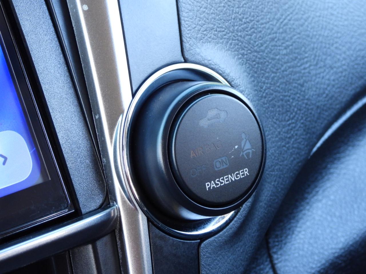 Toyota Highlander Limited 2WD 2013