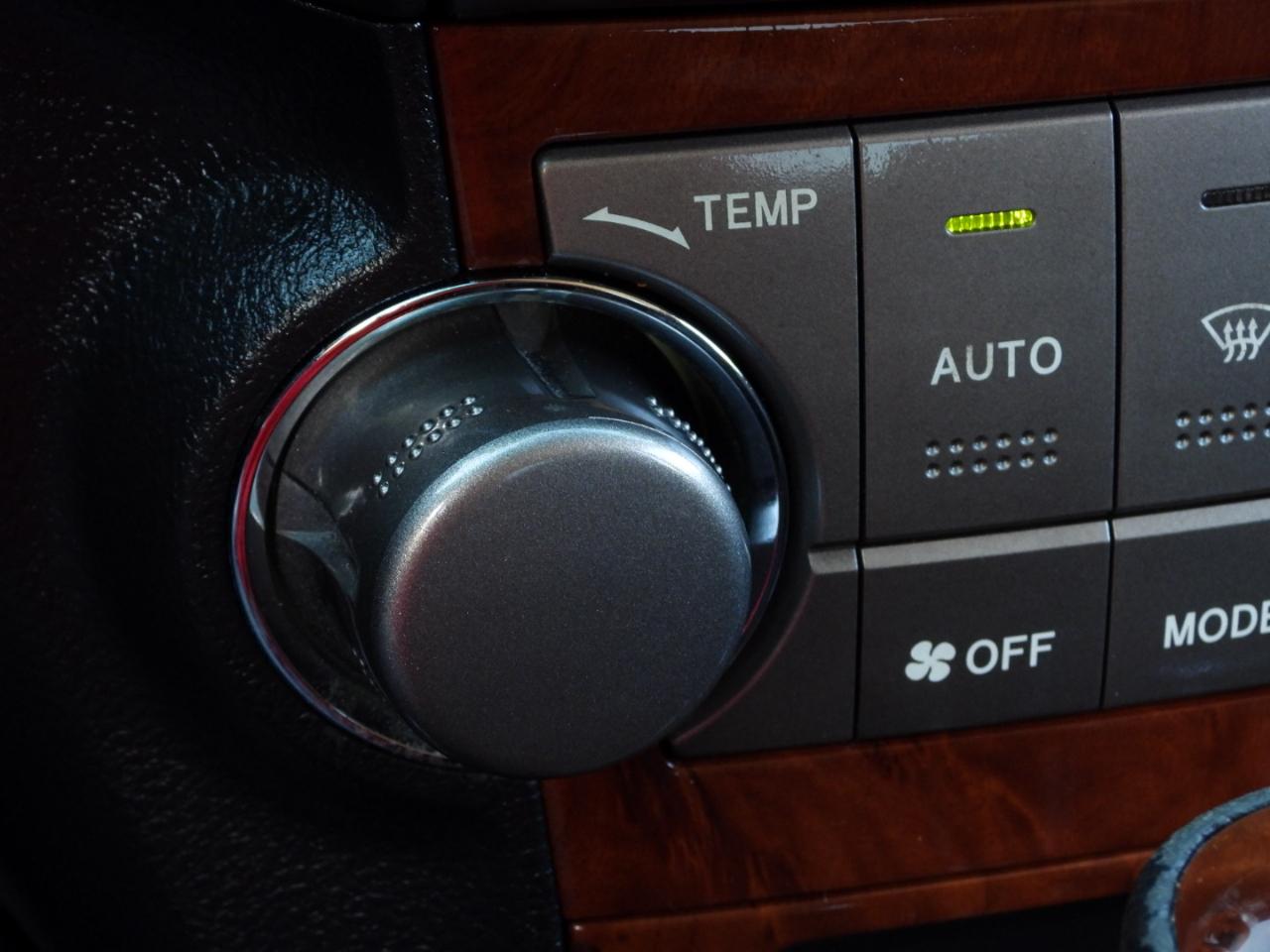 Toyota Highlander Limited 2WD 2013