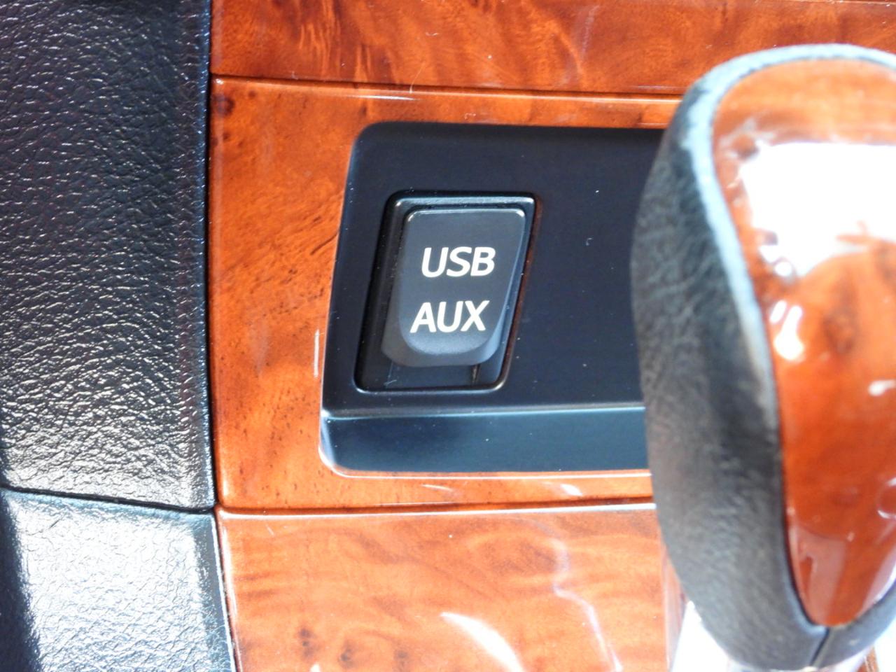 Toyota Highlander Limited 2WD 2013