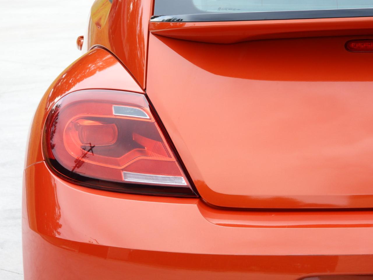 Volkswagen Beetle 2.0T Final Edition SE 2019