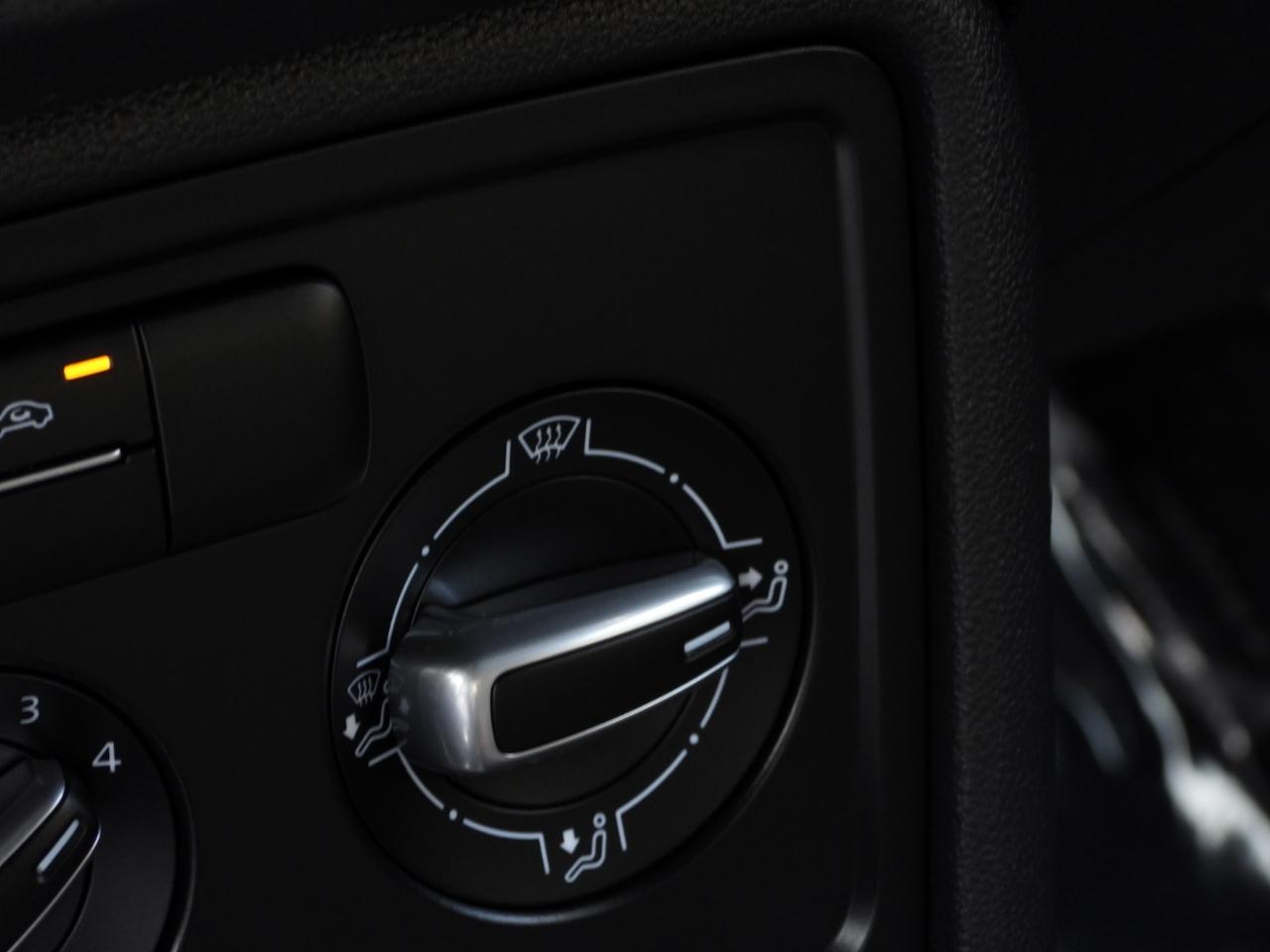 Volkswagen Beetle 2.0T Final Edition SE 2019