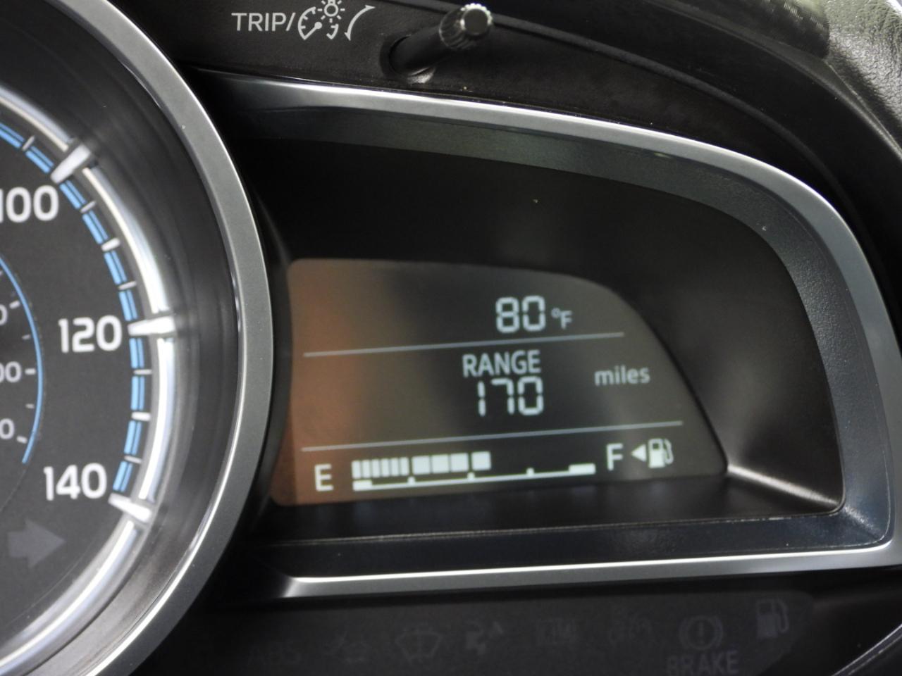 Toyota Yaris XLE Hatchback 2020